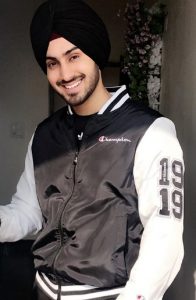 Rohanpreet Singh Biography, Age, Songs, Wife, Marriage Date, Contact 12